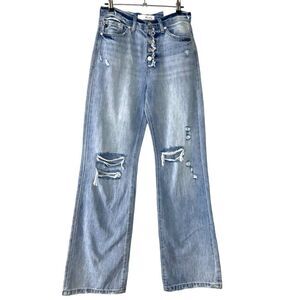 Distressed Light Blue Wide-Leg Women's Jeans